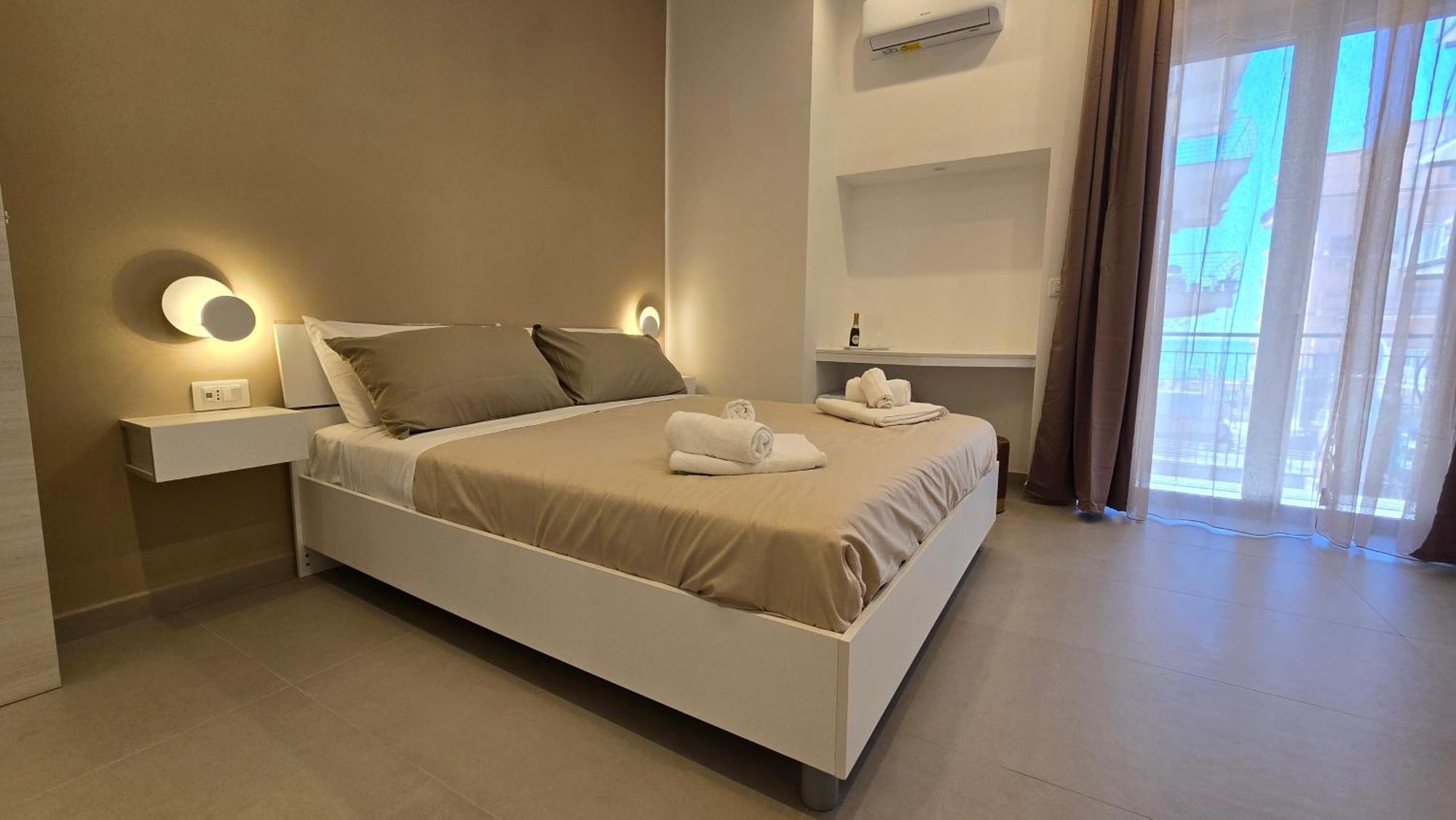 Marieclaire B&B Salerno Exteriör bild